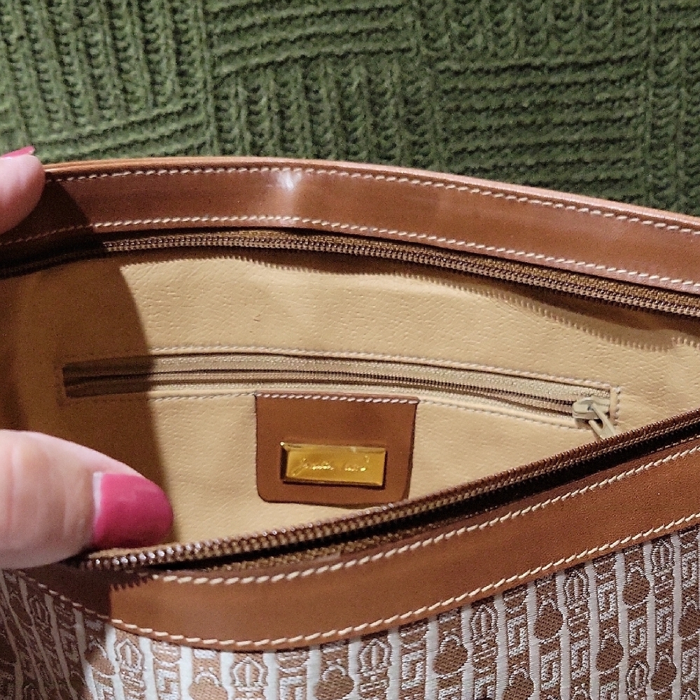 Vintage Judith Lieber Bag - Picture 3 of 8